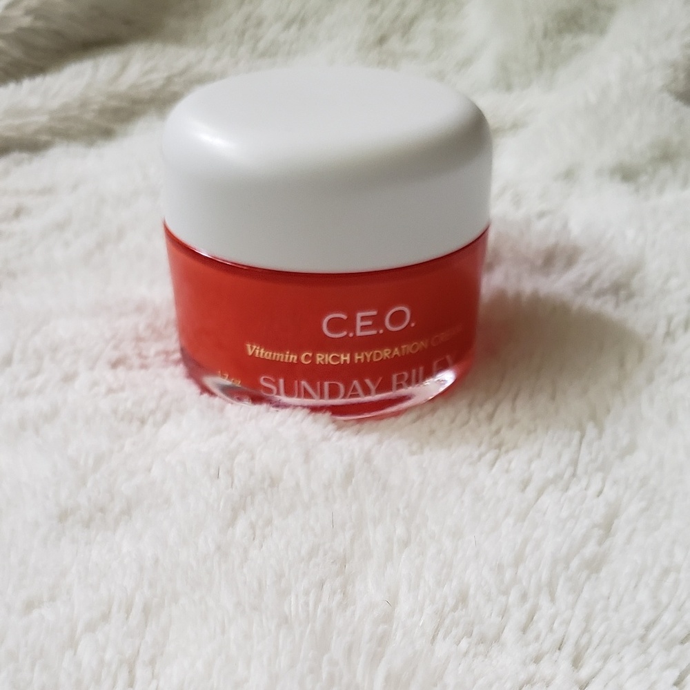 🆕️Sunday Riley Face Cream